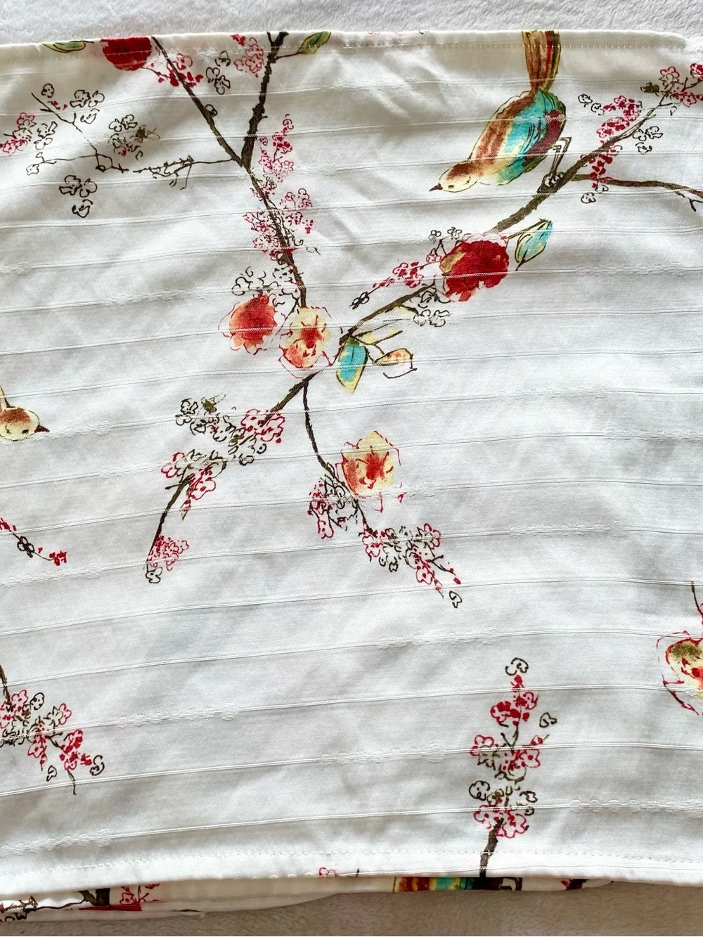Vintage White Table Linens Napkins with birds set of four